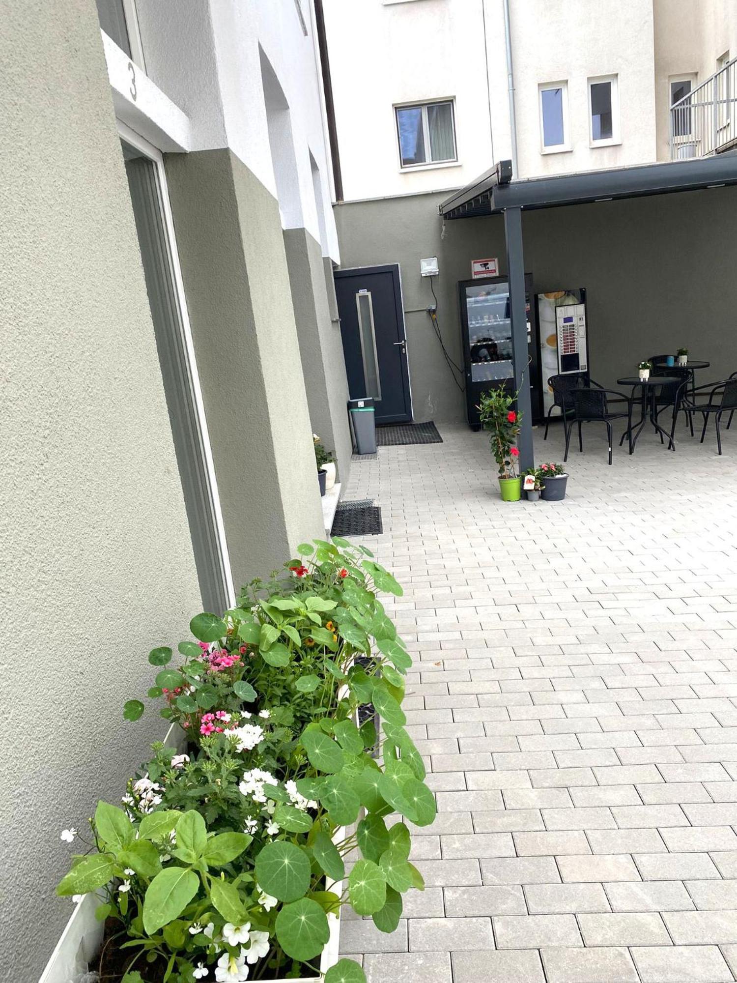 Hostel Linzer City Eksteriør bilde